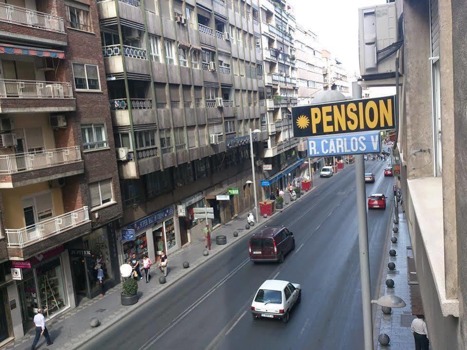 Pension Carlos V Jaén Екстериор снимка